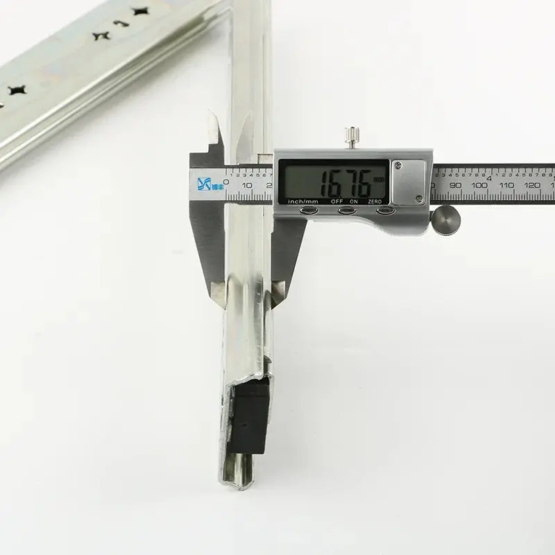 CS1653PT has a load capacity of 100kg, made of cold-rolled steel, can be customized, and is easy to install. (3).jpg